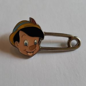 COPY - Disney trading pins